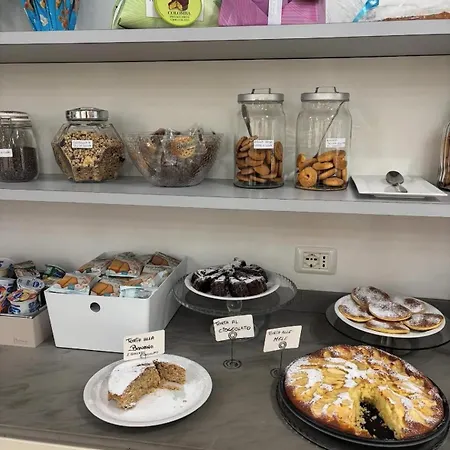 Virginia מלון מרינה די מסה